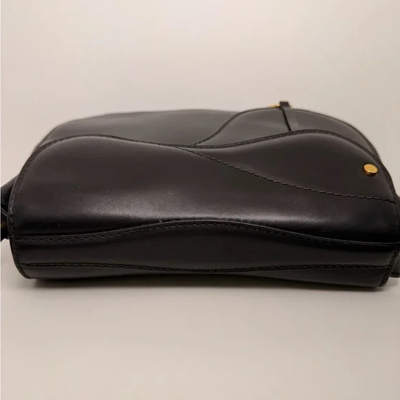 *Rare Vintage GUCCI Black Saddle Bag - Picture 6 of 13